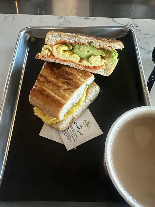 La Segunda Bakery and Cafe Picture 4