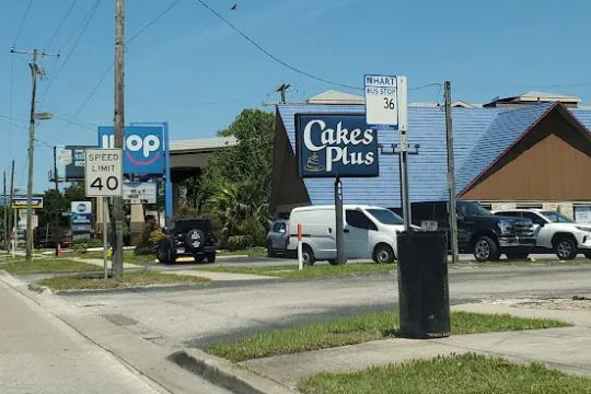 Cakes Plus Tampa