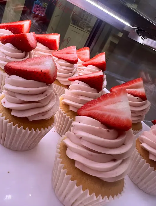 Tampa Bay Cake Company Picture 8