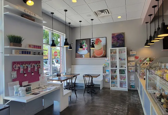 GIGI CUPCAKES TAMPA Picture 7
