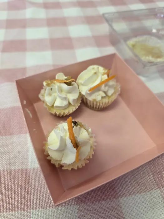 Cheesecake Chicks Picture 7