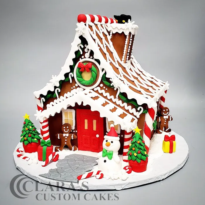 Claras custom cakes Picture 8