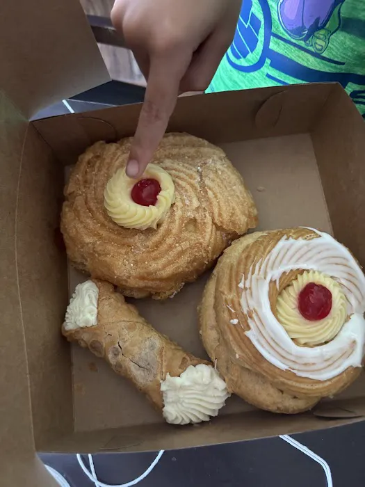Joey's Italian Bakery Picture 5