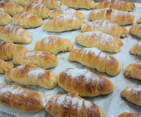 Chefu2019s Restaurant & Bakery