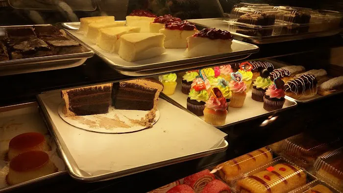 Mi Patria Bakery Picture 7
