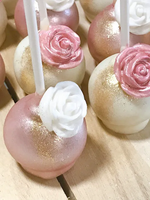 Danielle's Delicious Desserts Picture 5