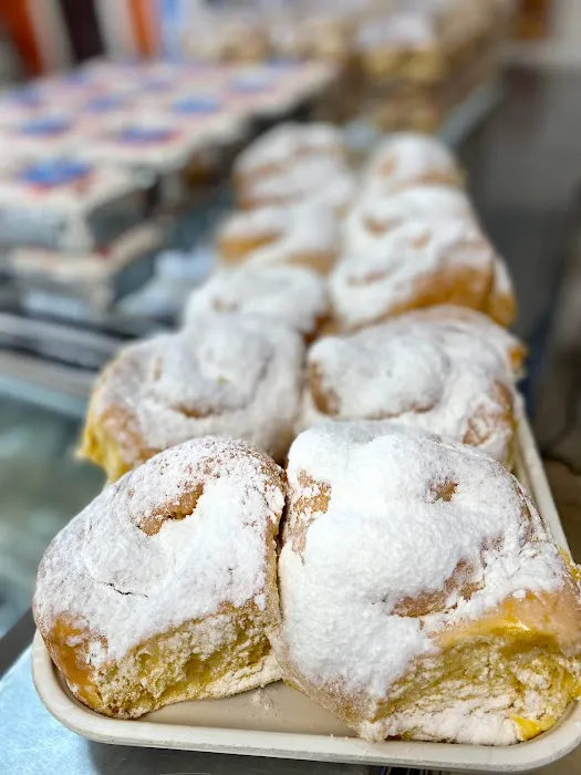 La Creacion Bakery Picture 5