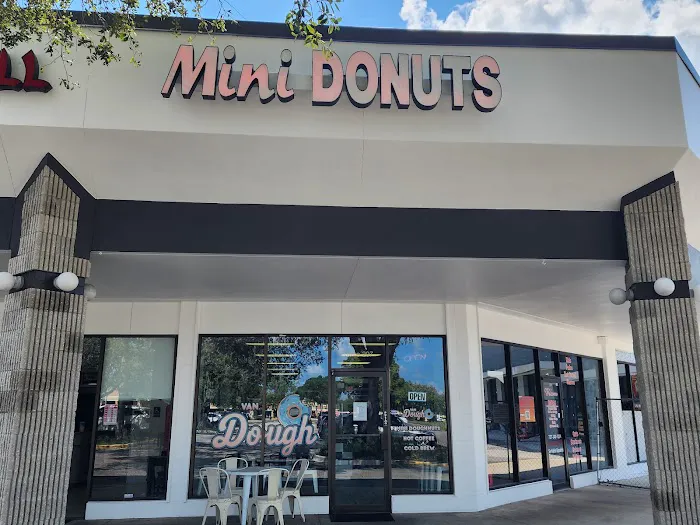 Van Dough Mini Donuts & Coffee Picture 9
