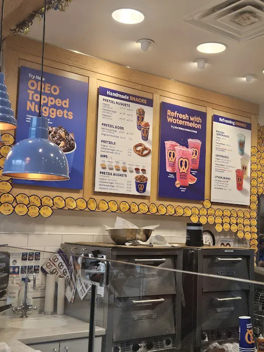 Auntie Anne's Picture 2