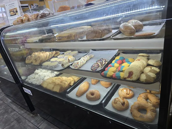 Medellín Bakery & Sandwich Shop of Tampa Picture 8