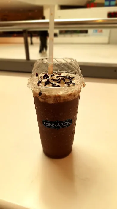 Cinnabon Picture 5