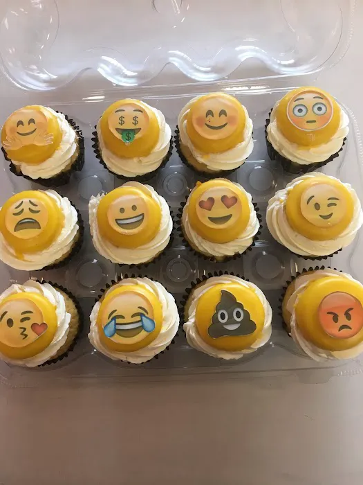 Beanie & Bellies Cupcakery Picture 4