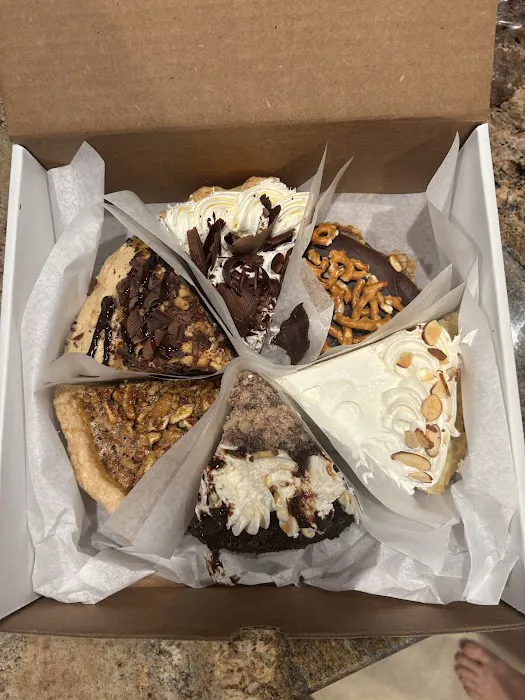 Zukie's Pies and Cakes Picture 10