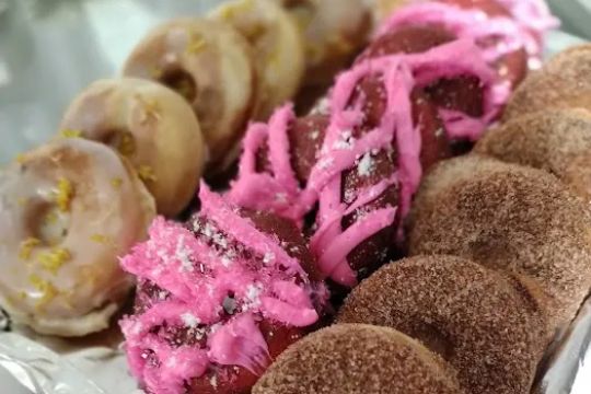 Spring Hills Donuts
