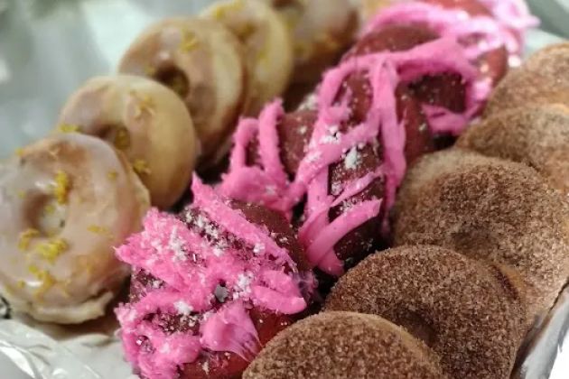 Spring Hills Donuts