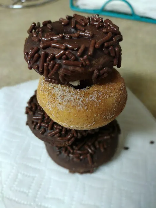 Spring Hills Donuts Picture 3