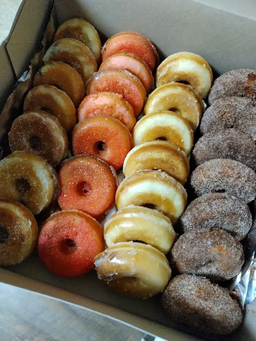 Spring Hills Donuts Picture 5
