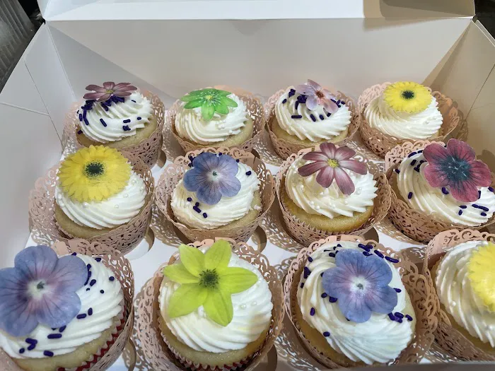 J's Dreamy Cupcakes Picture 6