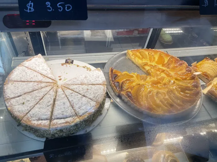 French Bakery / Chez David Picture 8