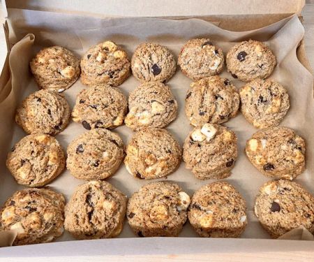 Ahvery Bakes