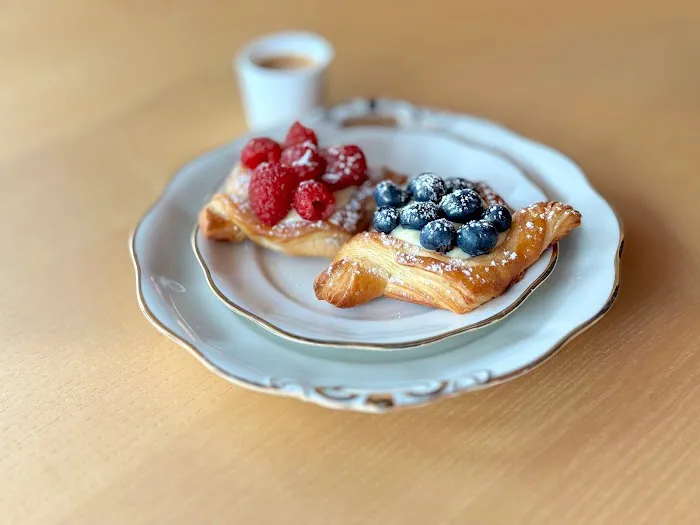 Le Belleair Cafe Picture 2