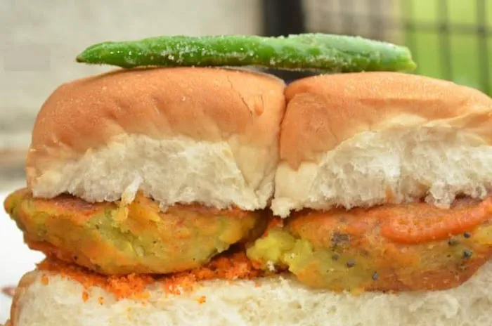 Shree mhalaxmi vada pava and dabeli Picture 5