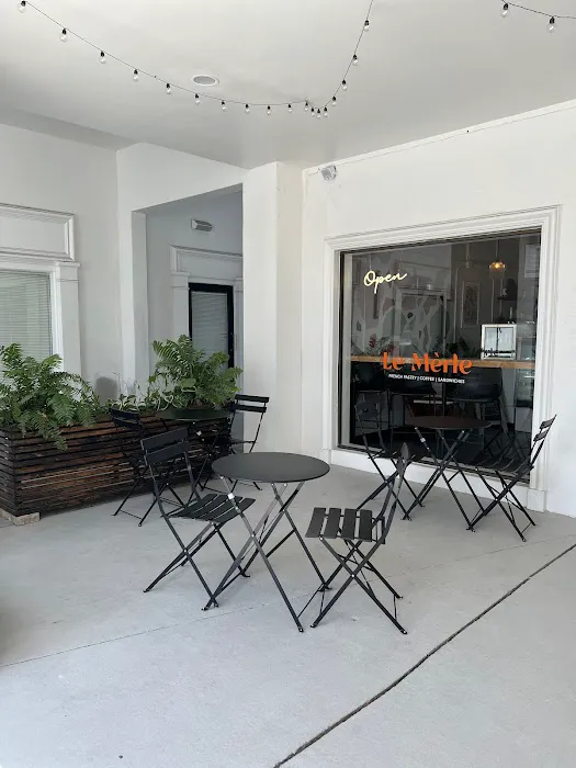 Le Mèrle Coffee Bar & Bakery Picture 9