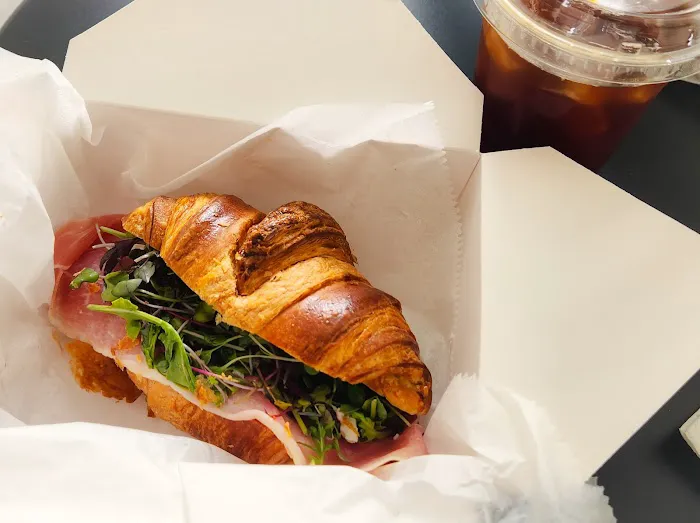 Le Mèrle Coffee Bar & Bakery Picture 1