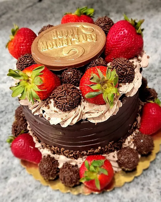 Karamelado Cakes & Pastries Picture 3
