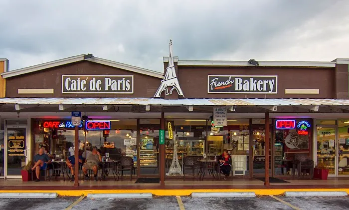 Cafe de Paris Bakery Picture 3