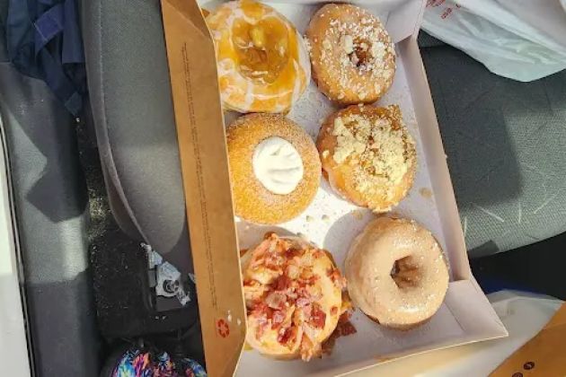 Duck Donuts