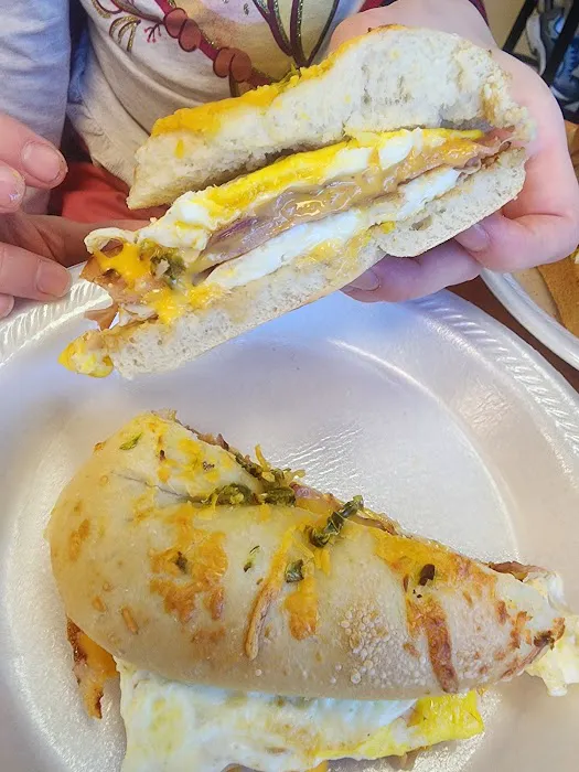 Bagels & Beyond Picture 8