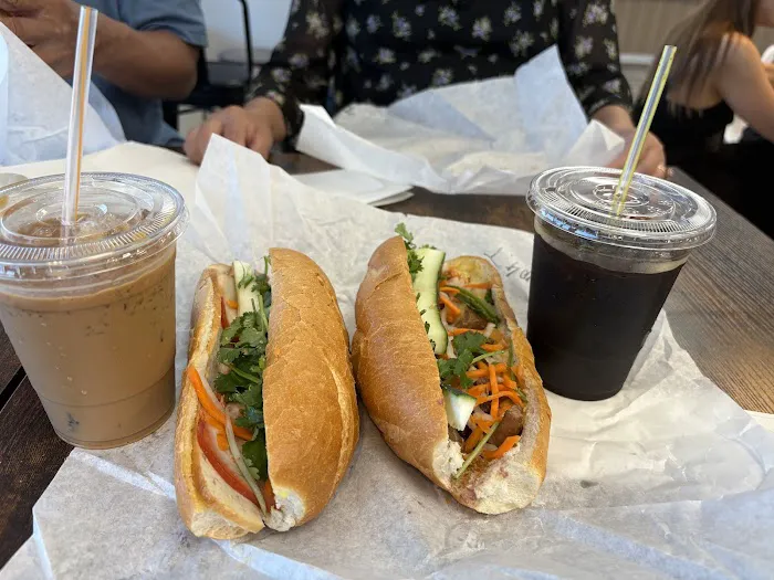 Banh Mi Yummi Picture 3