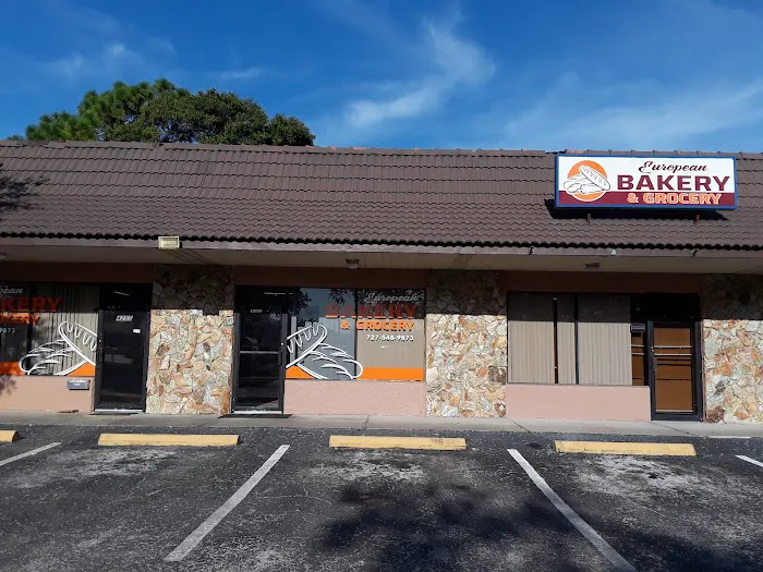 European Bakery & Grocery Picture 4