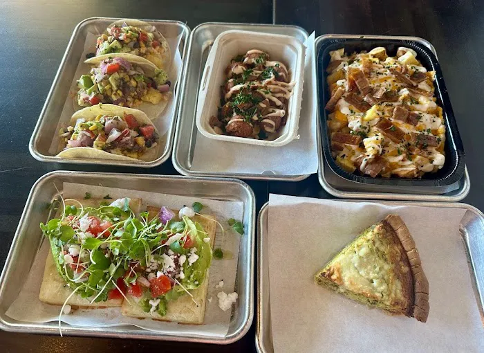 HaleLife Bakery & Bistro Picture 1