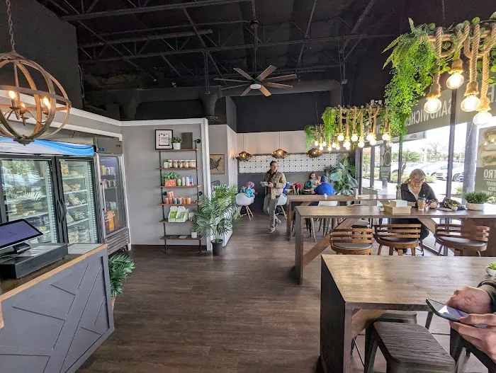 HaleLife Bakery & Bistro Picture 10
