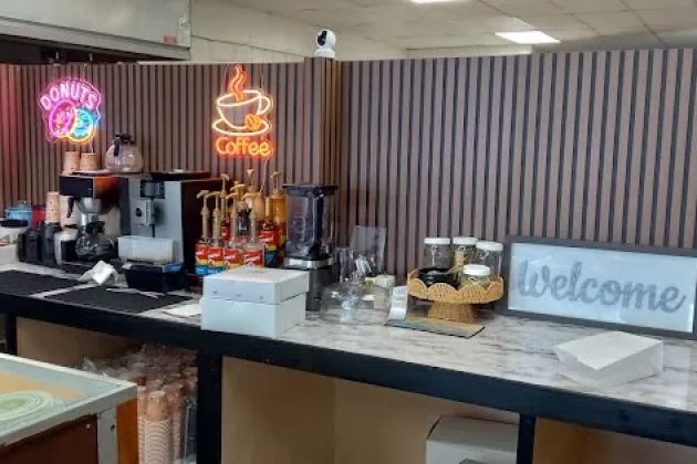 Donuts Pies & More