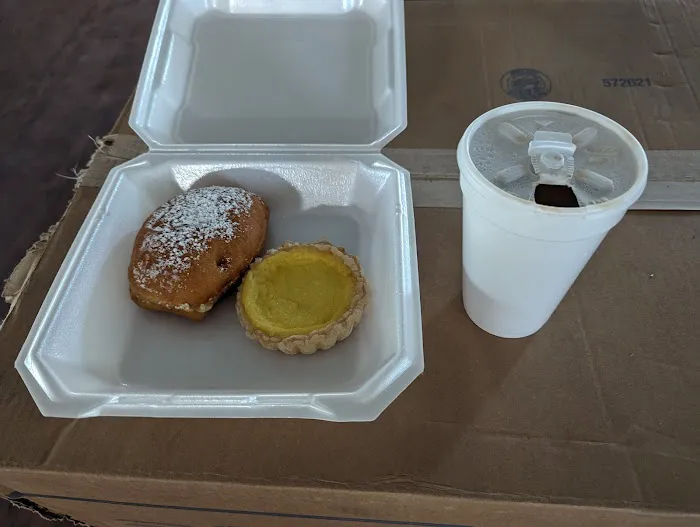 Donuts Pies & More Picture 7