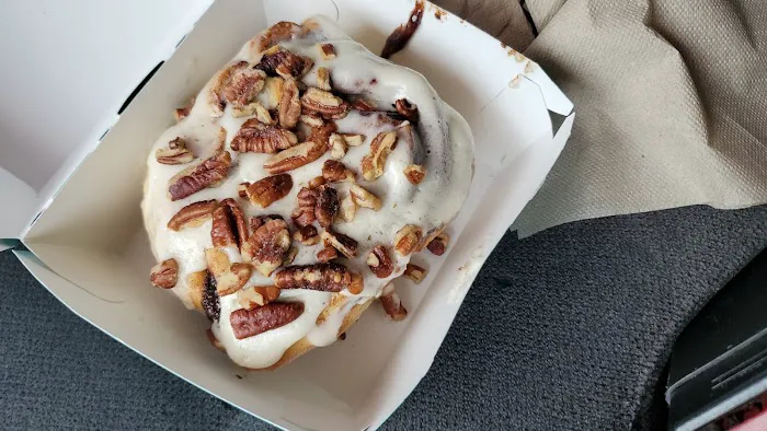 Cinnabon Picture 5