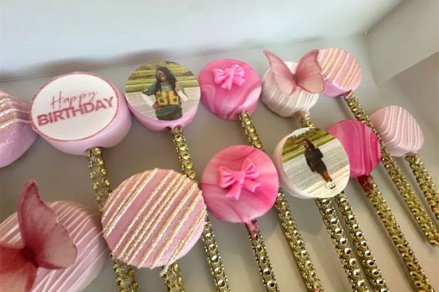 Dip n’ Design Sweets by Shelbie