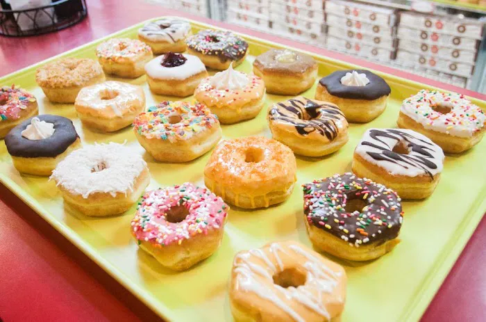 Fray's Donut House Picture 8