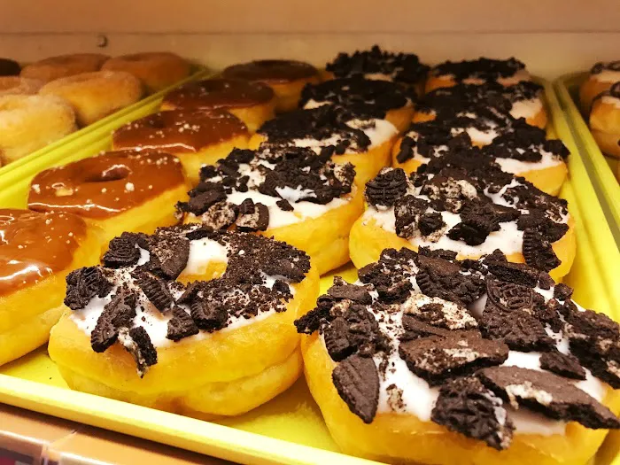Fray's Donut House Picture 9