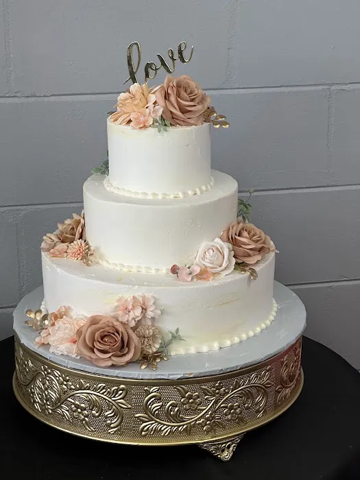 A Special Touch - Cakes By Carolynn Picture 1