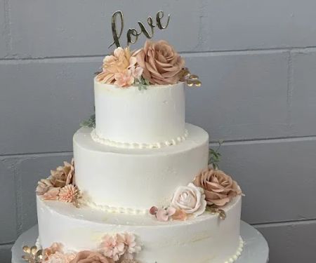 A Special Touch - Cakes By Carolynn
