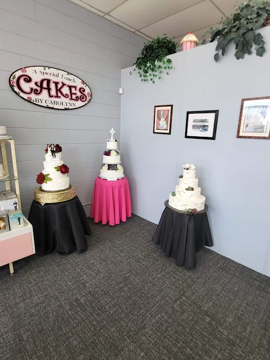 A Special Touch - Cakes By Carolynn Picture 4