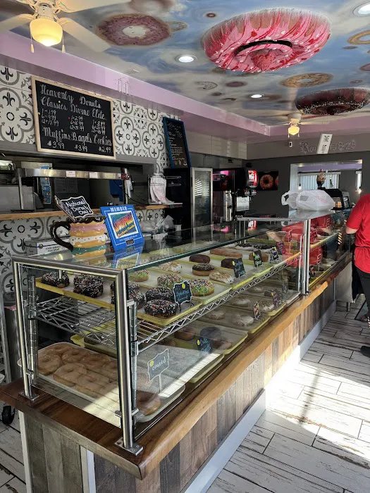 Heavenly Donuts Sweets & Eats Picture 6