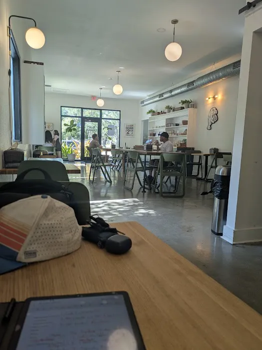 Pete's Bagels Picture 4