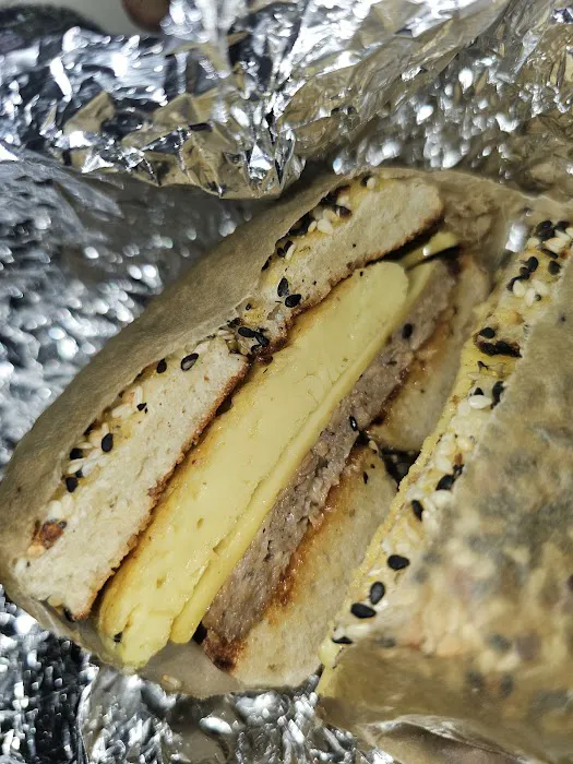 Pete's Bagels Picture 7