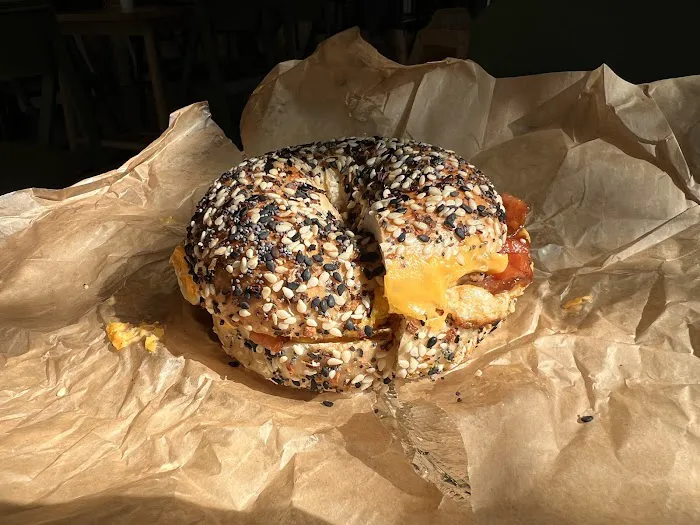 Pete's Bagels Picture 3