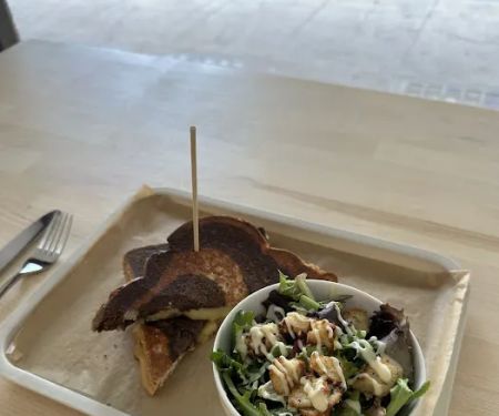 Seymour’s Bagel Shop
